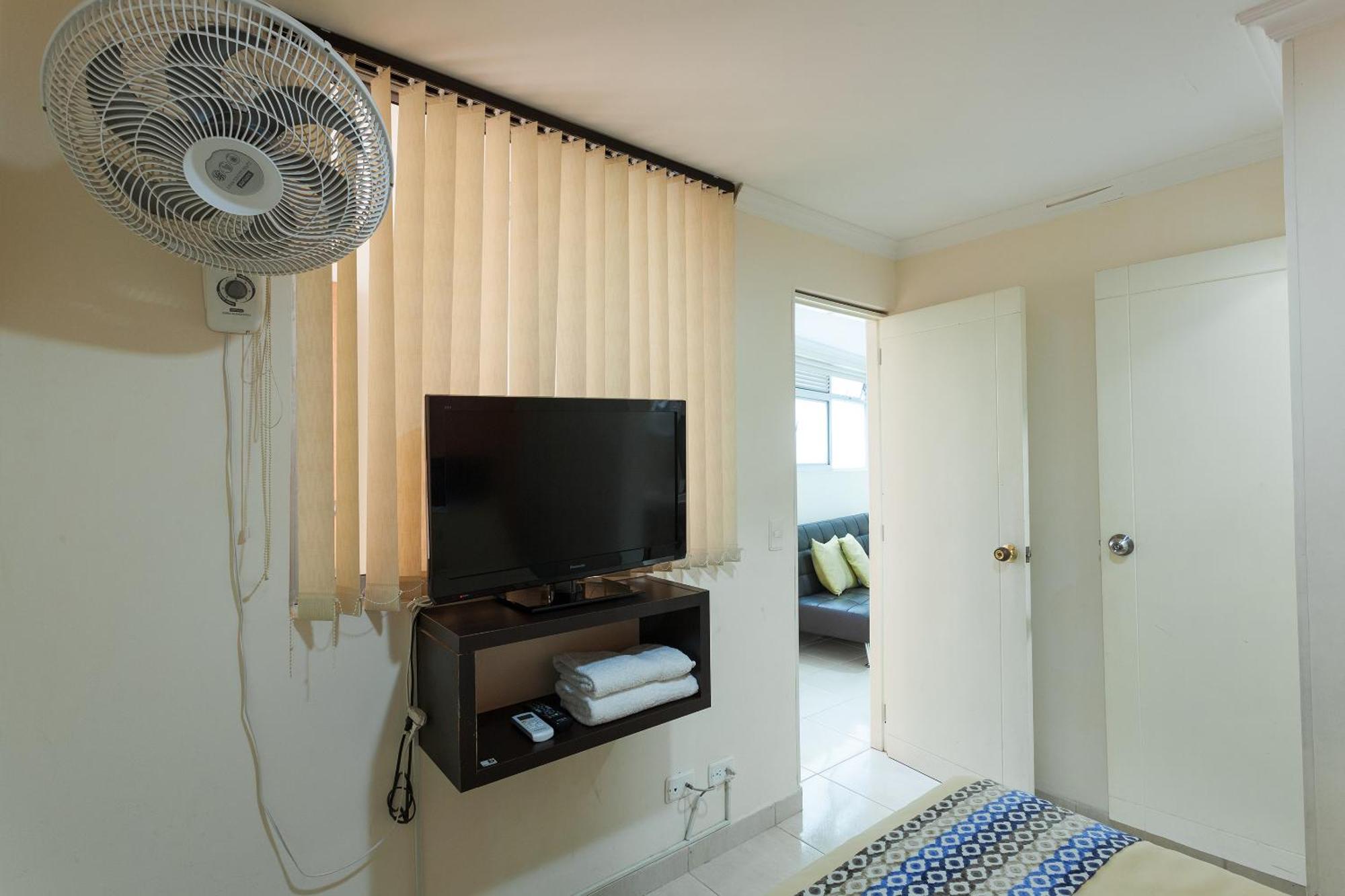Apartamentos Laureles De La 70 Medellín Kültér fotó