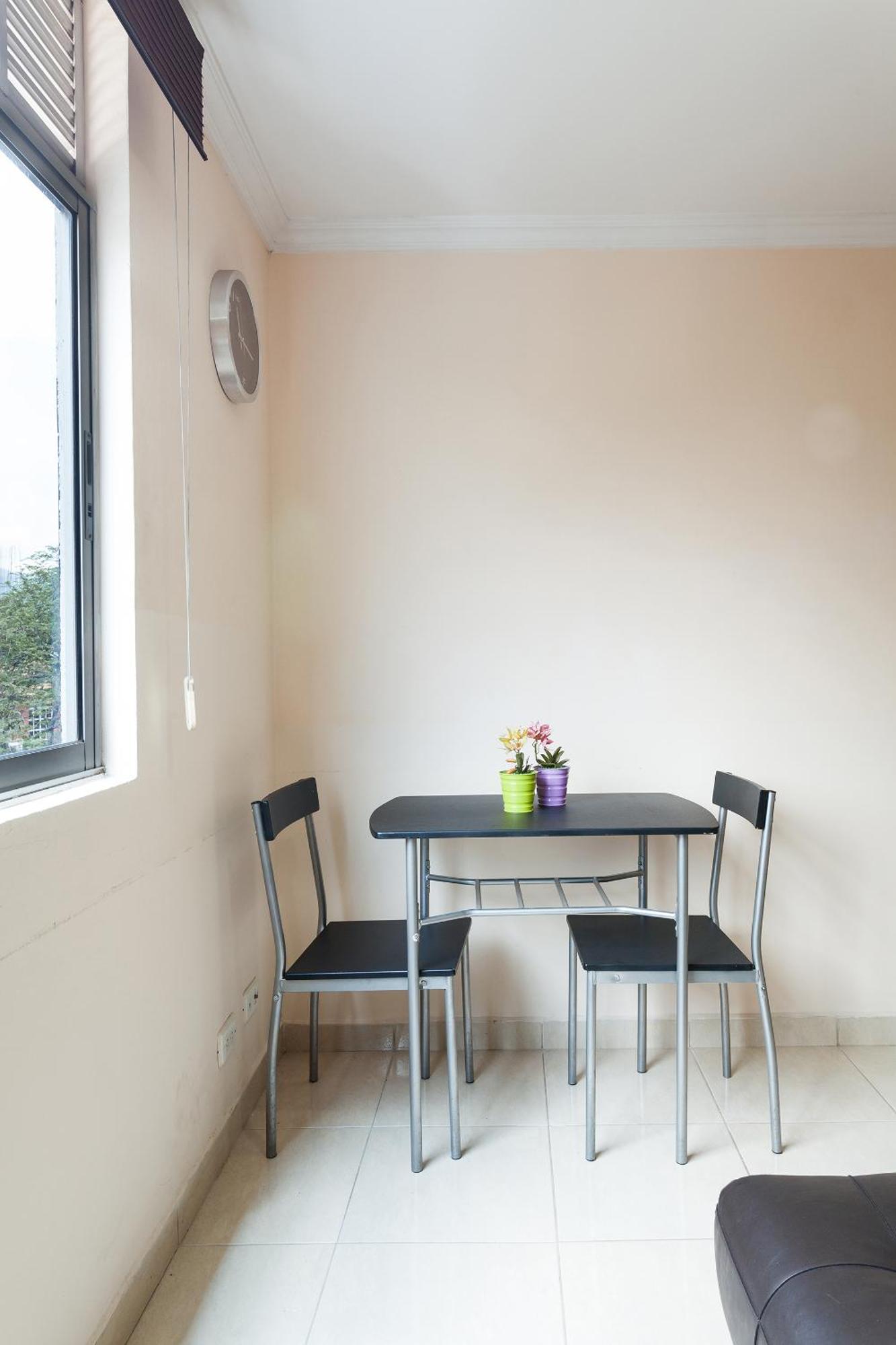 Apartamentos Laureles De La 70 Medellín Kültér fotó