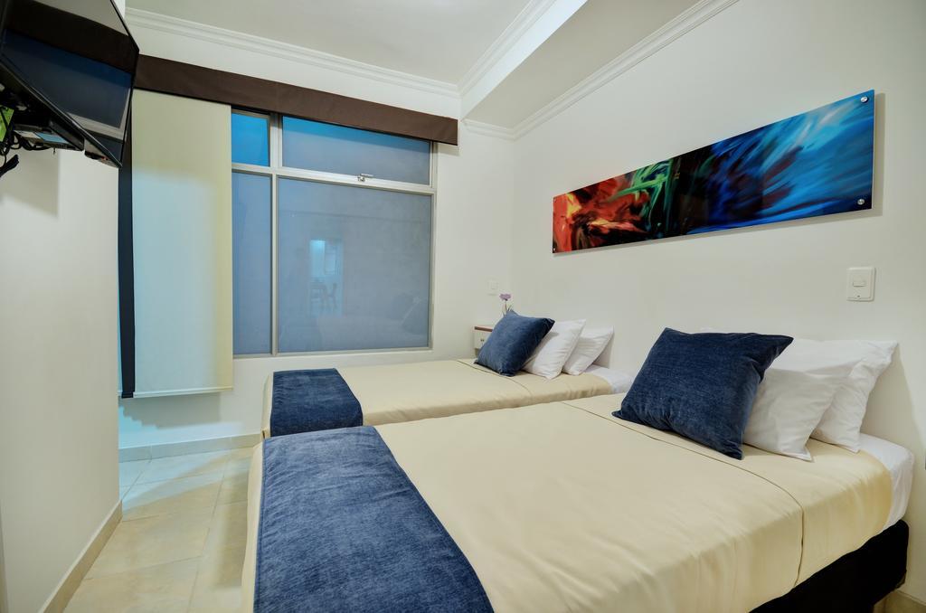 Apartamentos Laureles De La 70 Medellín Kültér fotó