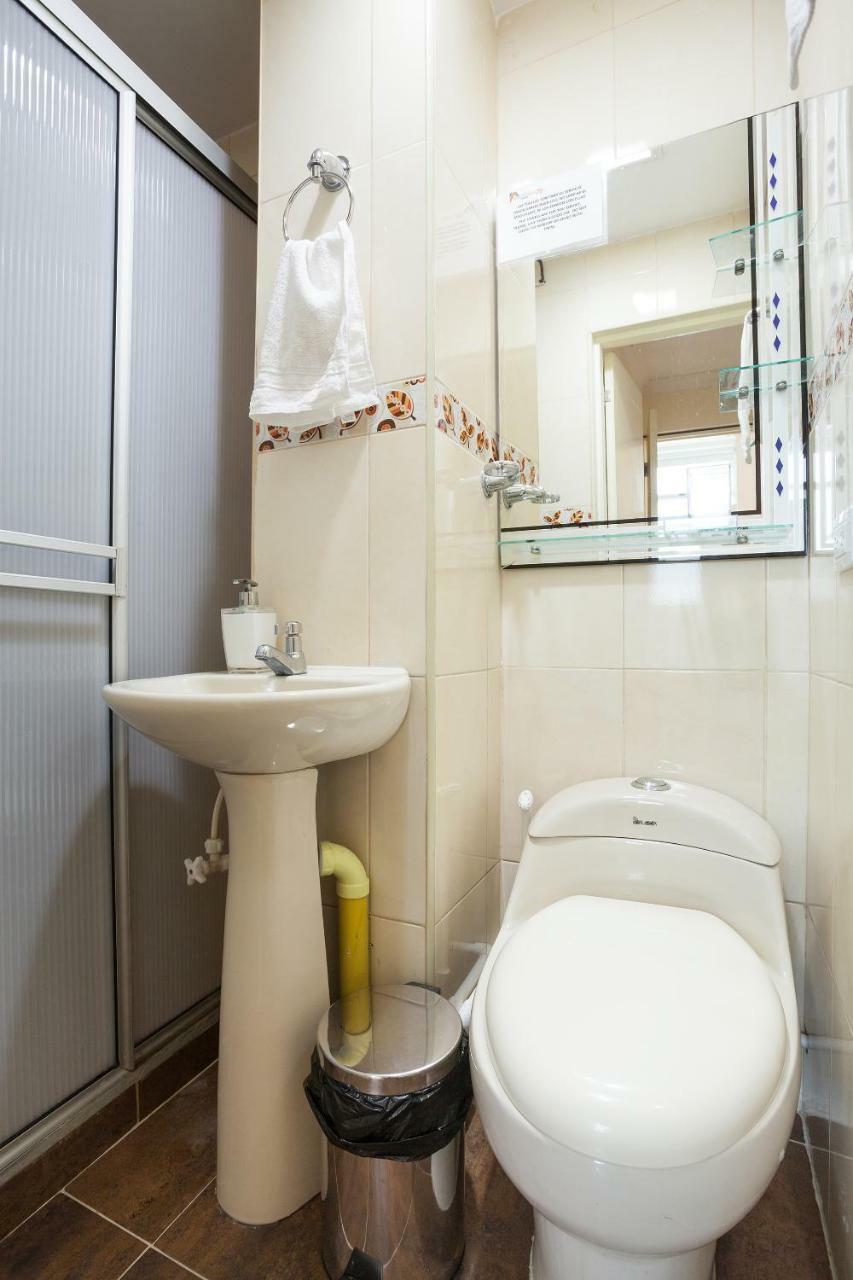 Apartamentos Laureles De La 70 Medellín Kültér fotó